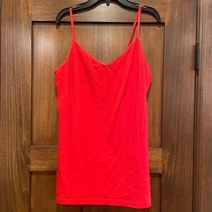 Cabi V-neck cami top style 5067 cinnamon color size large